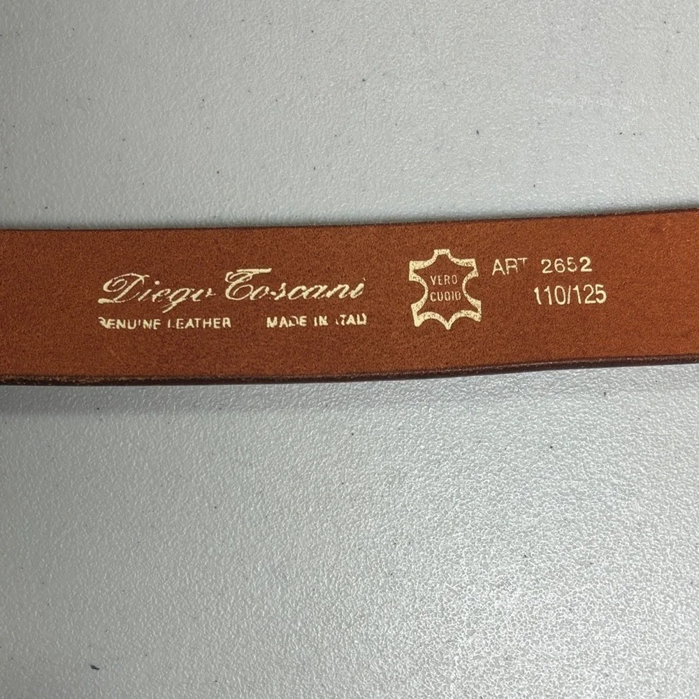 Diego Toscani Classic Brown Leather Belt with Metal Buckle